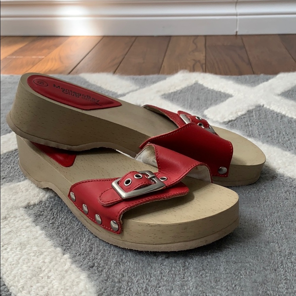 Red clogs. Montego Bay. Size 6.5